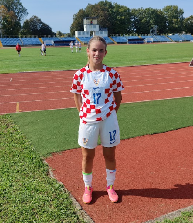 Hrvatska – Azerbajdžan 8 : 0 – rutinska pobjeda i svijetla perspektiva hrvatskog ženskog nogometa&nbsp;❤️