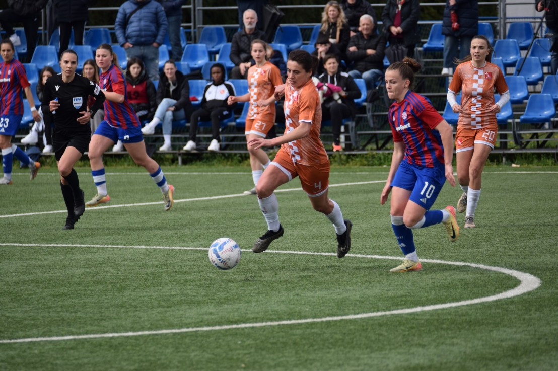 1. kolo Lige za prvaka, Agram – Hajduk 1 : 0