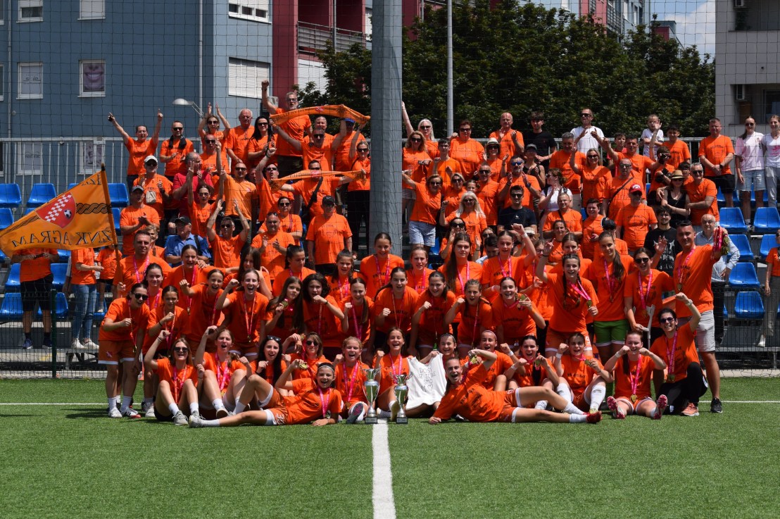 Dvostruka pobjeda nad Dinamom i ludo slavlje za kraj WU-15 i WU-17 prvenstva 2024/25&nbsp;💪😎🏆🏆❤️