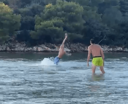 Čudesan mano-a-mano Tonija i Prike&nbsp;😮😮😮